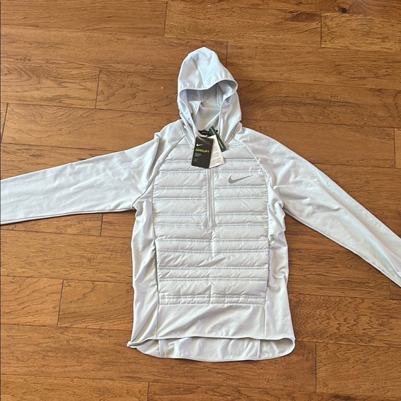 Nike White Aeroloft Vest Hybrid - half zip - Picture 1 of 3